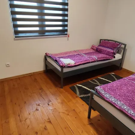Panorama Hill Apartman